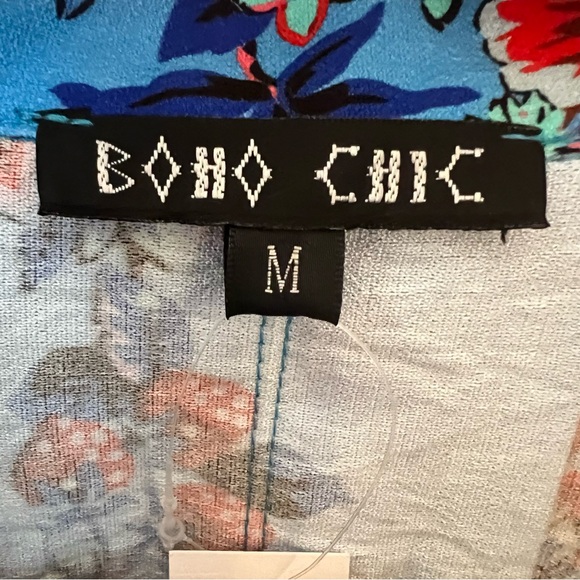 BOHO CHIC Women’s Blue Springtime Floral Blouse 3/4 Sleeves Size Medium - Picture 5 of 7